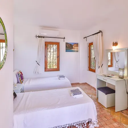 Lebi Derya Apartment